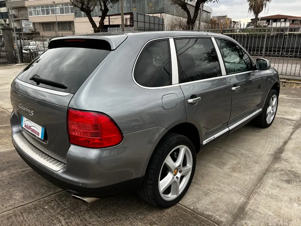 Porsche Cayenne S